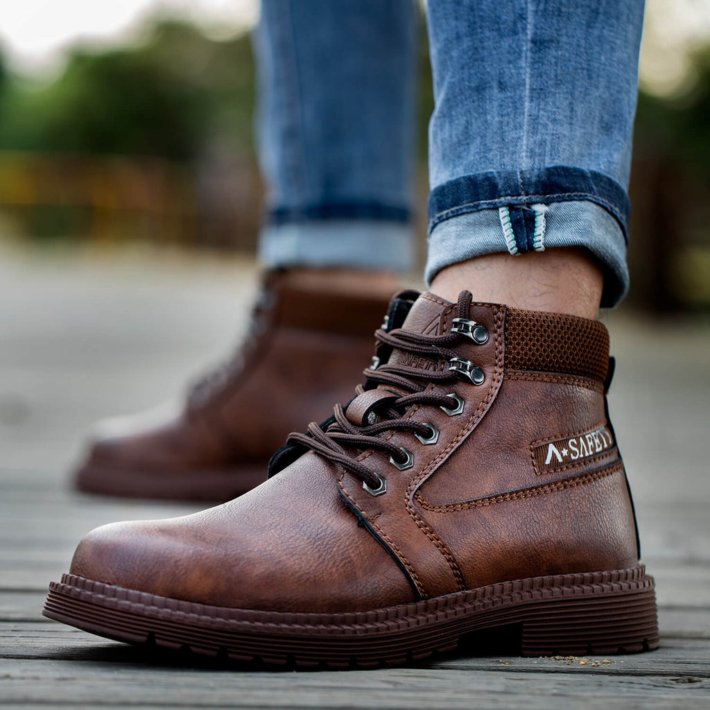 Foundry Slip-Resistant Steel Toe Work Boot