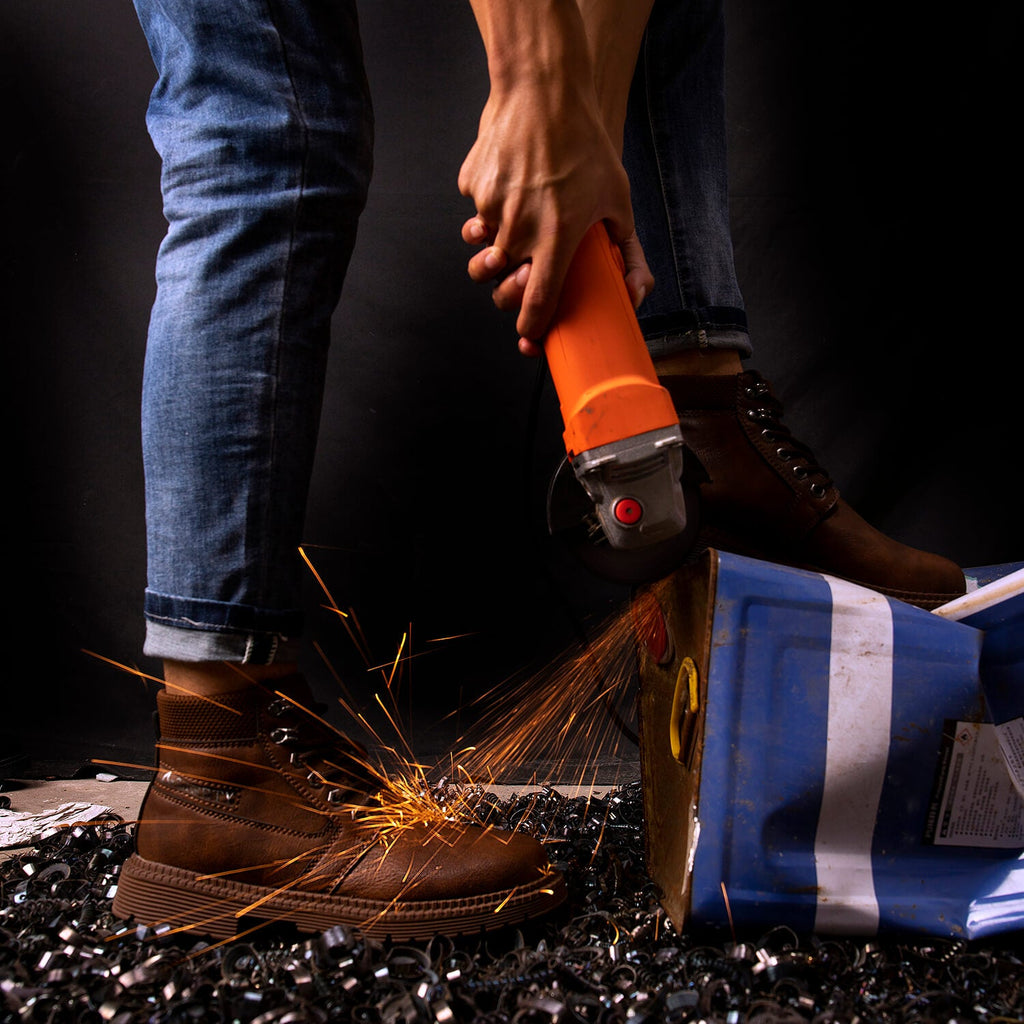 Foundry Slip-Resistant Steel Toe Work Boot